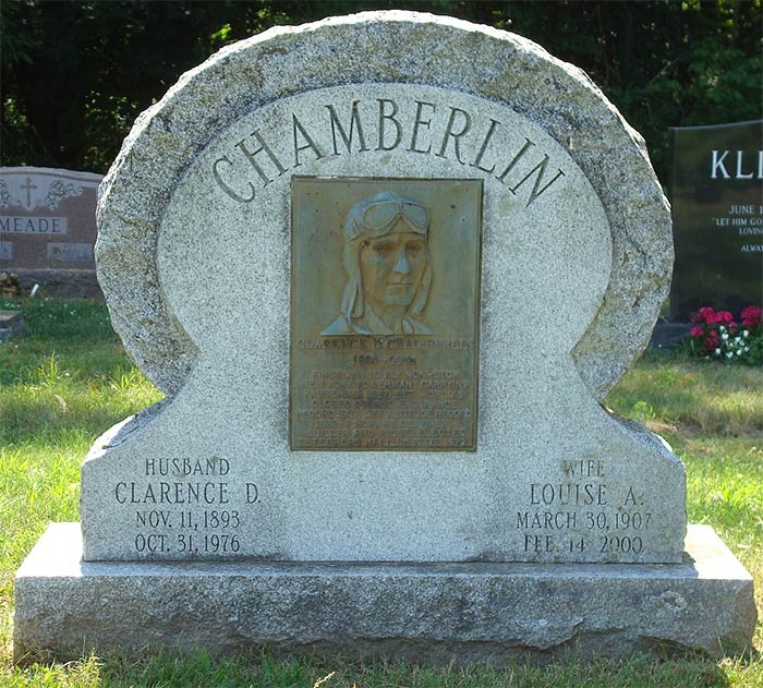 Clarence Chamberlin, Grave Marker, 1976 (Source: findagrave) 